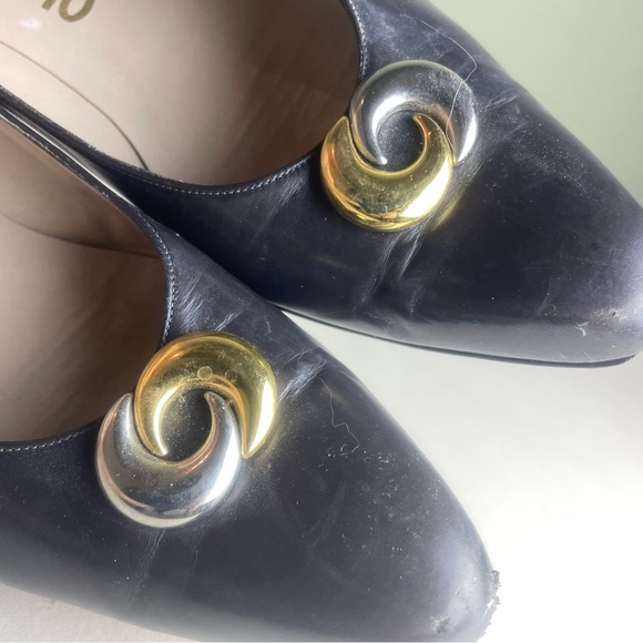 Vintage Salvatore Ferragamo Gray Genuine Leather low-heel shoe Size 9AAAA - Picture 4 of 15